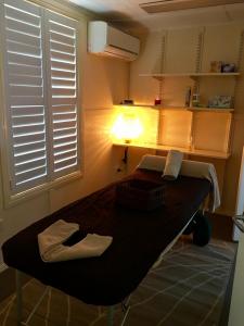 Swedish sensual & relaxation treatment room